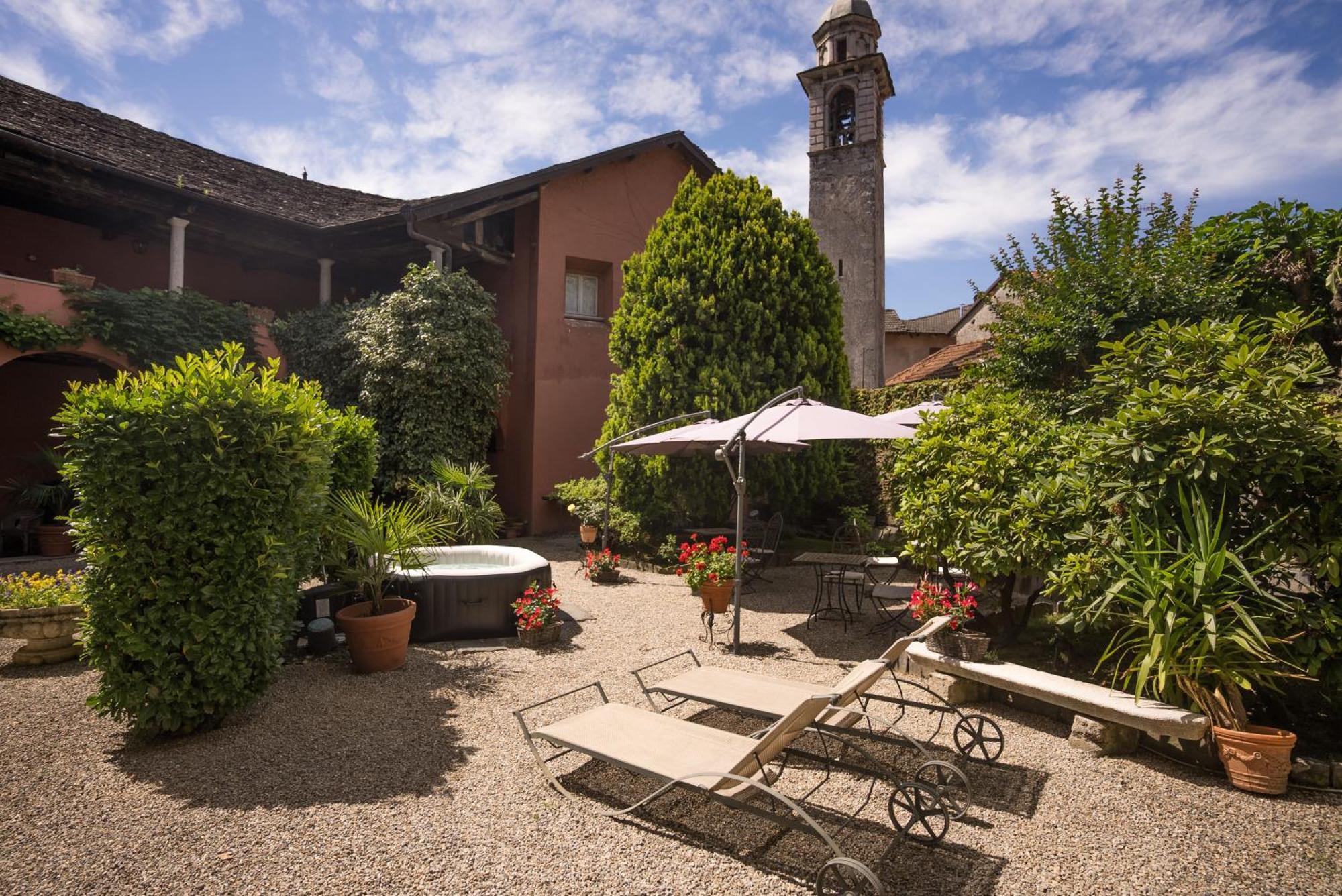 B&B Locanda Tempi Lontani Adults Only Orta San Giulio Eksteriør bilde
