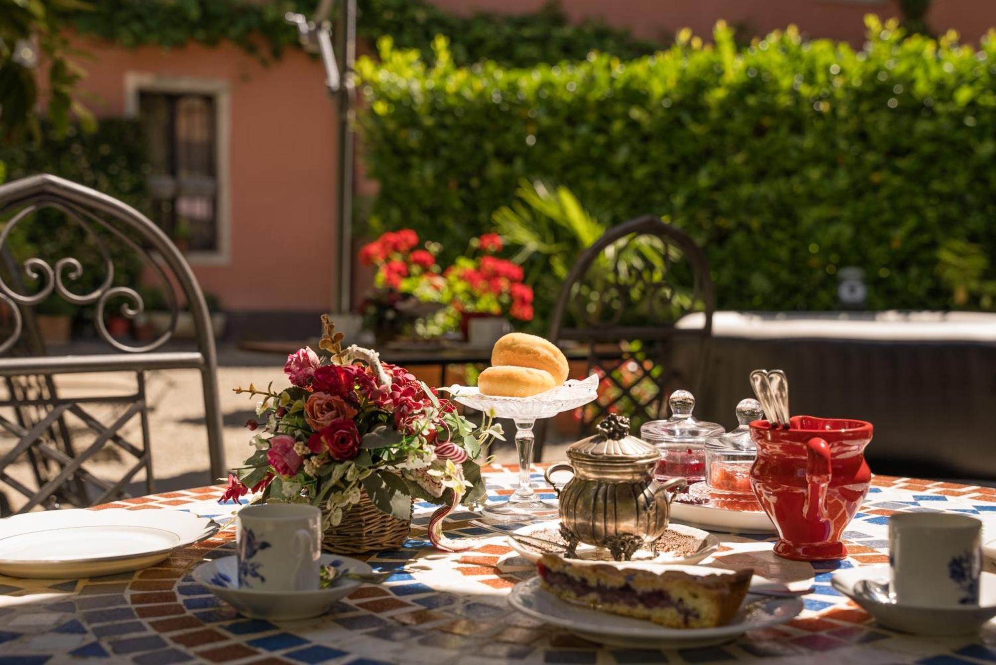 B&B Locanda Tempi Lontani Adults Only Orta San Giulio Eksteriør bilde