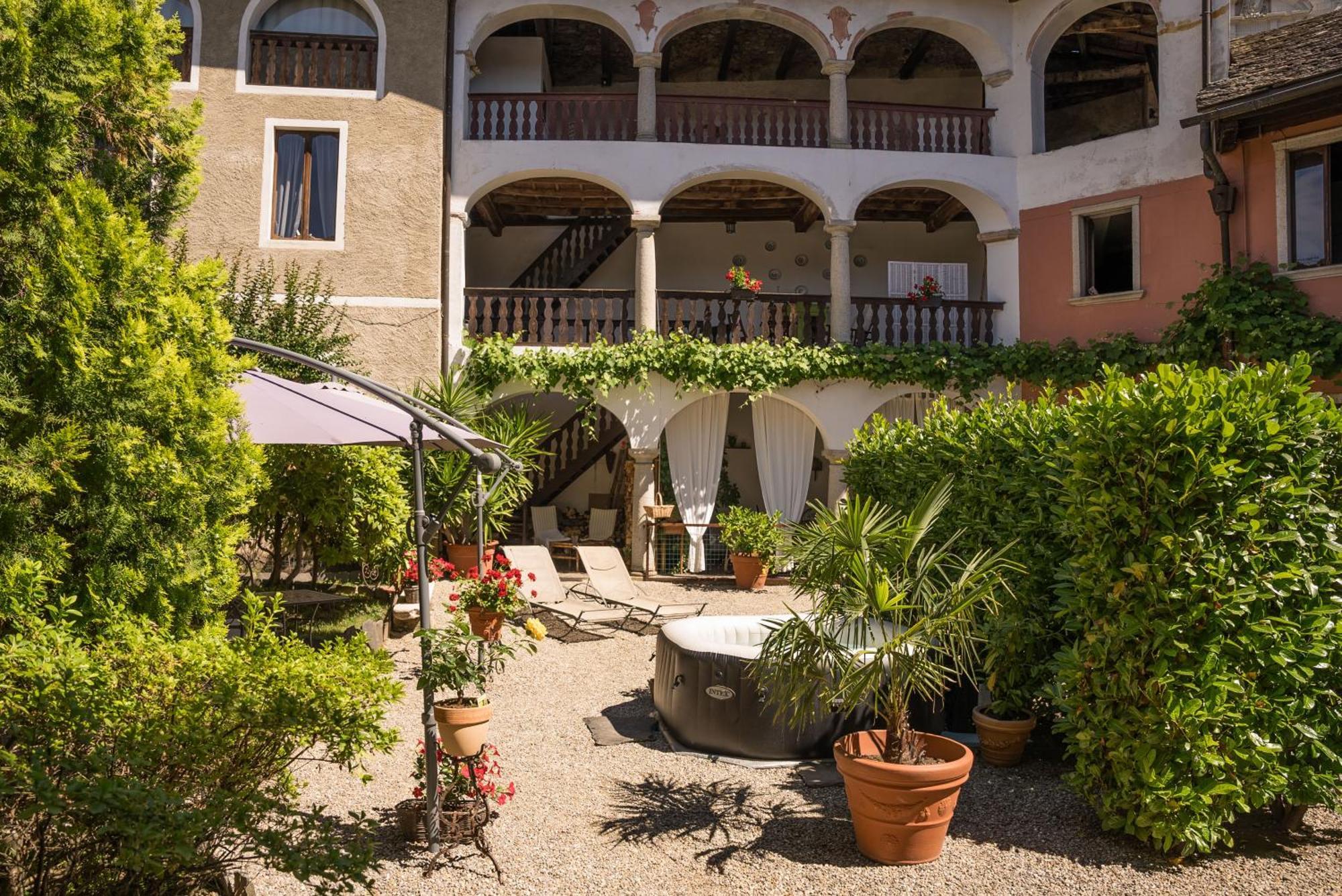 B&B Locanda Tempi Lontani Adults Only Orta San Giulio Eksteriør bilde